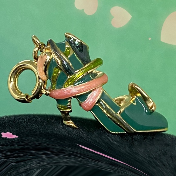 Kenneth J Lane Enamel Calla Lily Shoe Charm - Picture 5 of 8